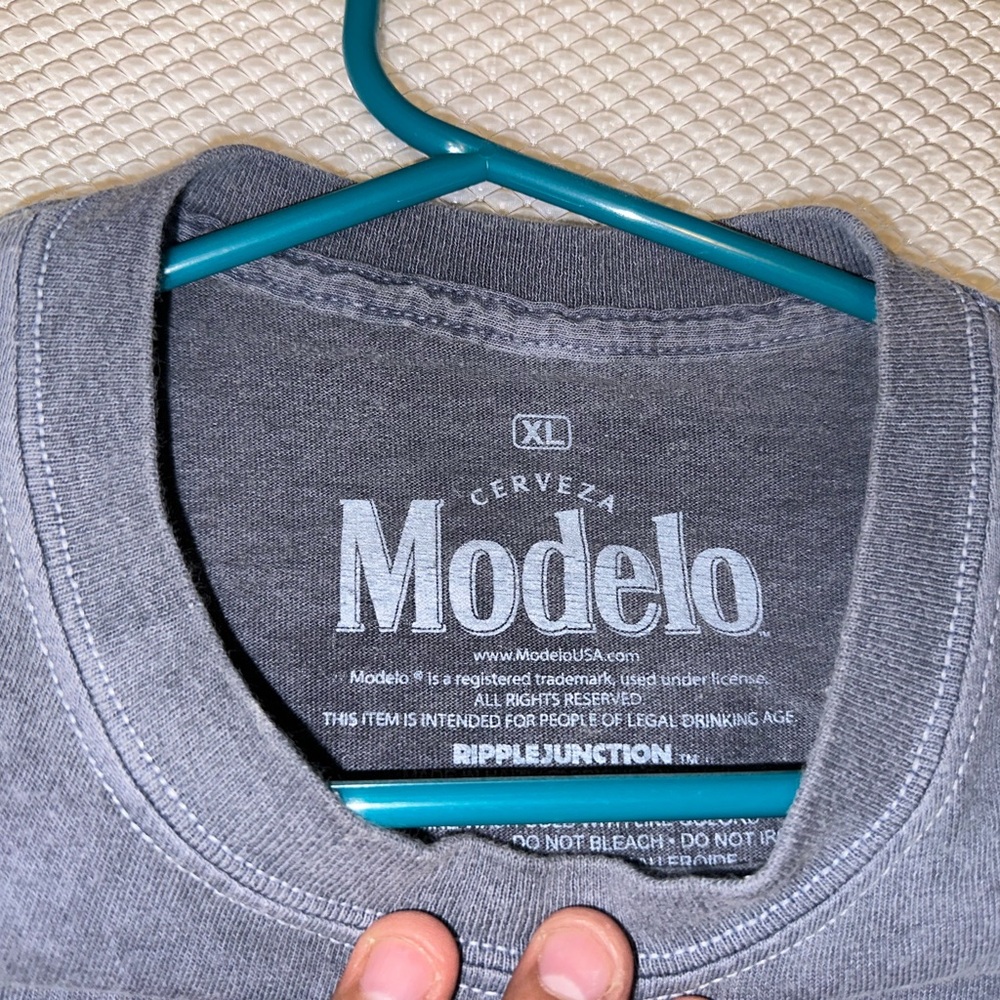 Modelo tee - Picture 4 of 5